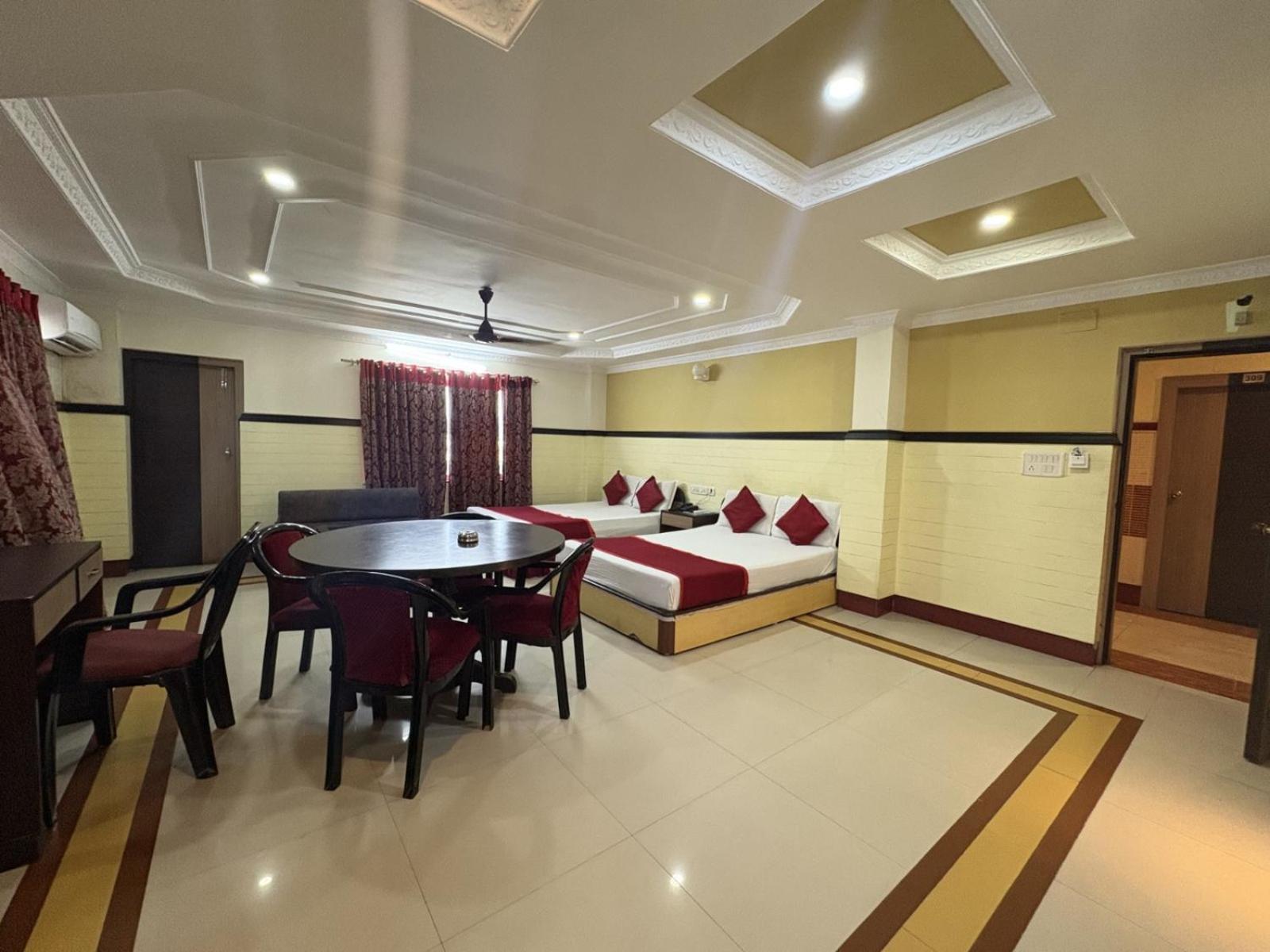 Hotel New Classic Inn Near Sea Beach,Full Air-Conditioning With Restaurant Digha  Esterno foto