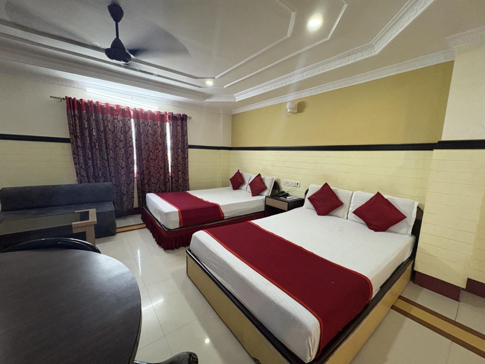 Hotel New Classic Inn Near Sea Beach,Full Air-Conditioning With Restaurant Digha  Esterno foto