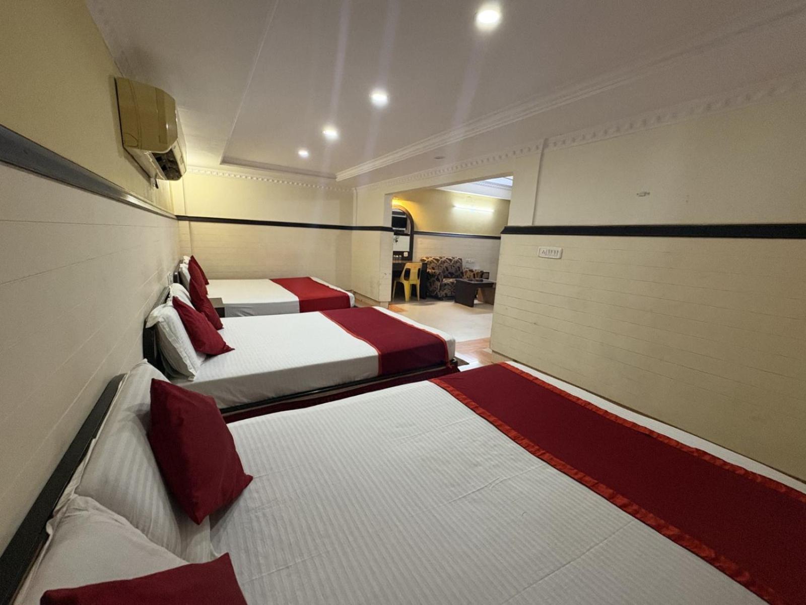 Hotel New Classic Inn Near Sea Beach,Full Air-Conditioning With Restaurant Digha  Esterno foto