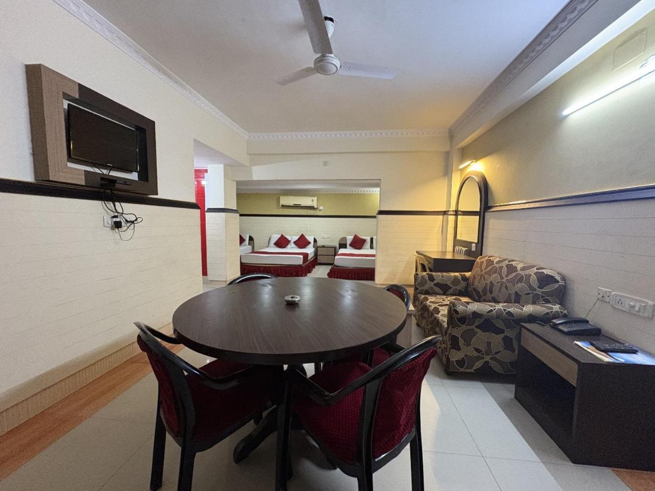 Hotel New Classic Inn Near Sea Beach,Full Air-Conditioning With Restaurant Digha  Esterno foto
