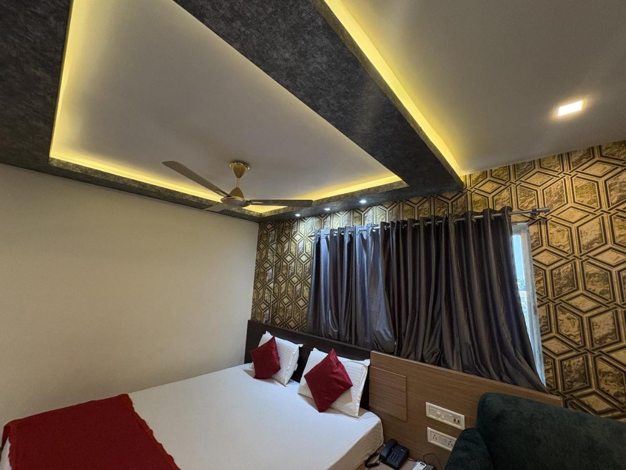 Hotel New Classic Inn Near Sea Beach,Full Air-Conditioning With Restaurant Digha  Esterno foto