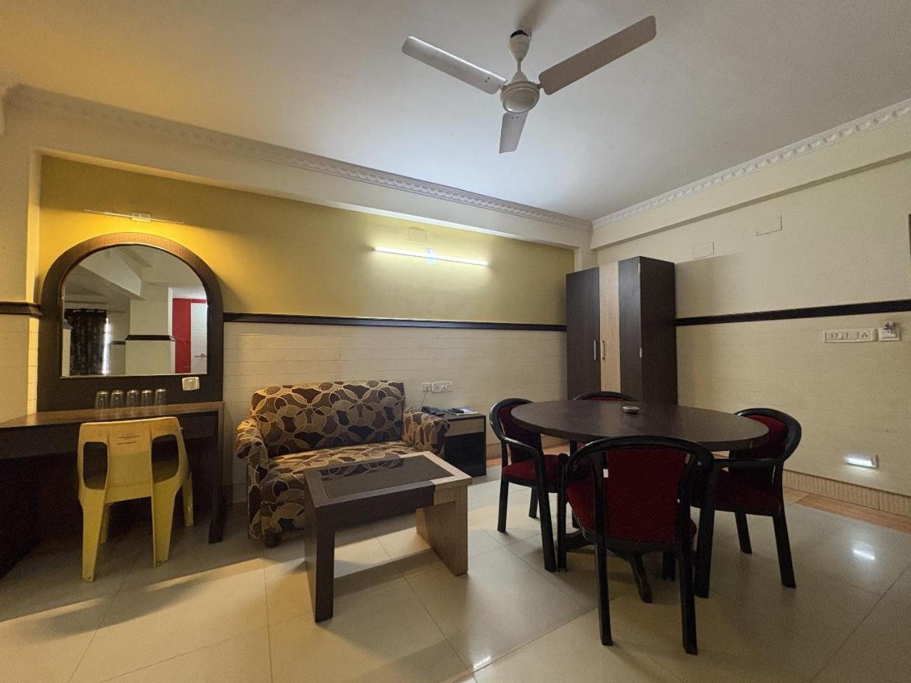 Hotel New Classic Inn Near Sea Beach,Full Air-Conditioning With Restaurant Digha  Esterno foto